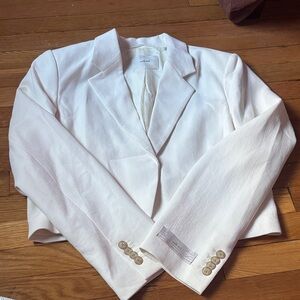 Wilfred Aritzia Classic White Blazer
